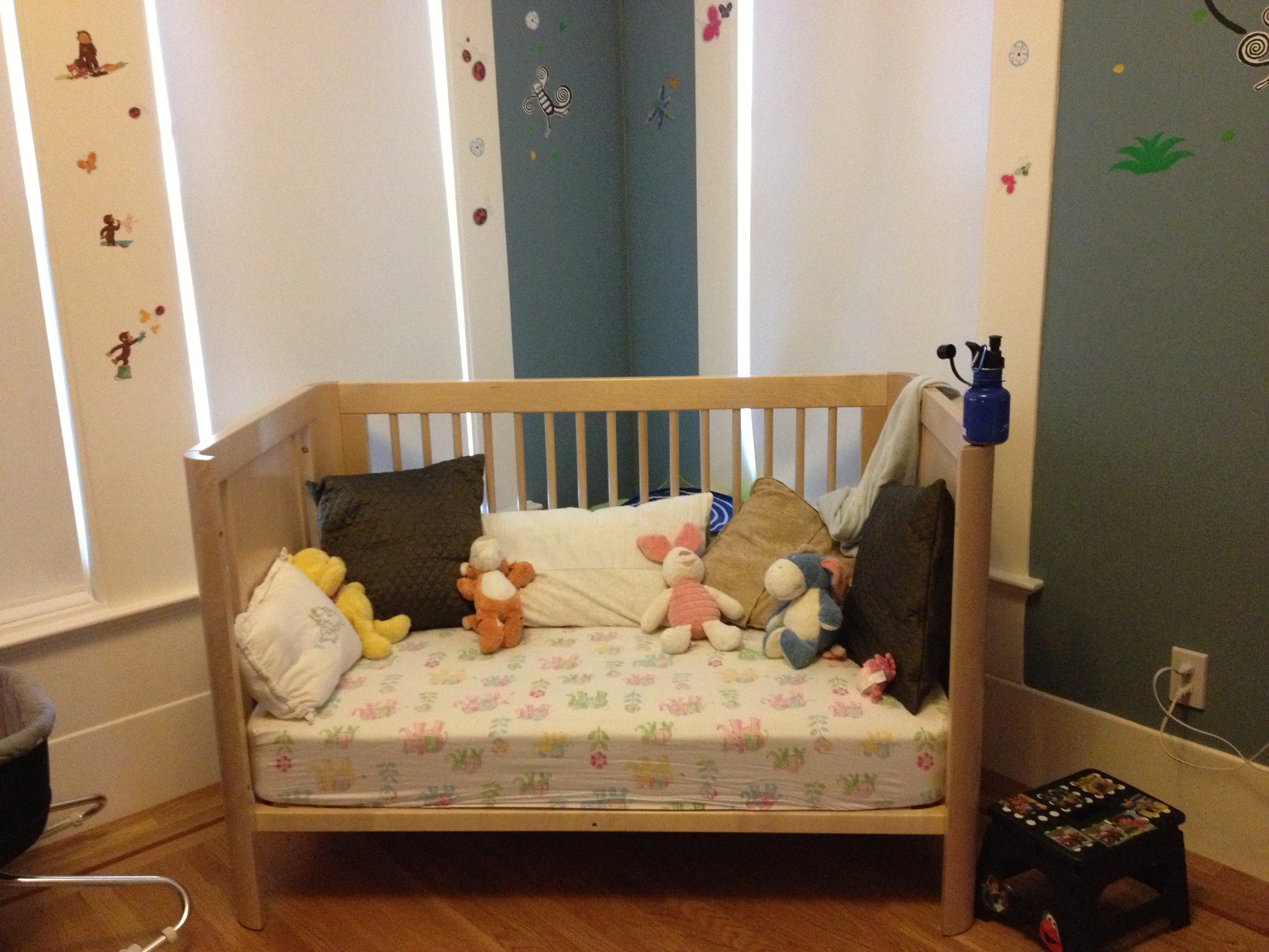 cot turns into bed