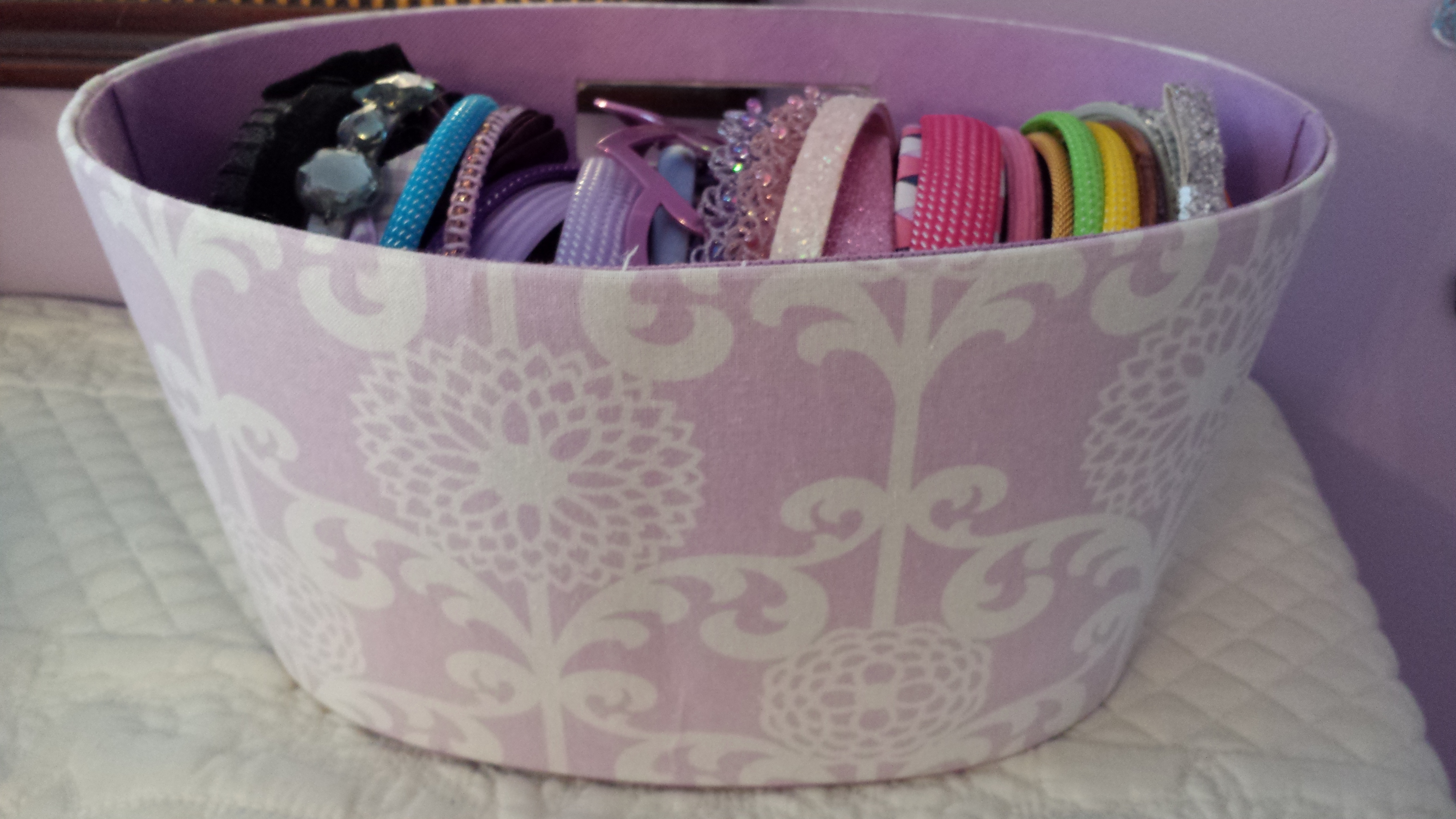 Today's Hint: 6 Budget-Friendly Ways to Organize Hair Accessories – Hint  Mama